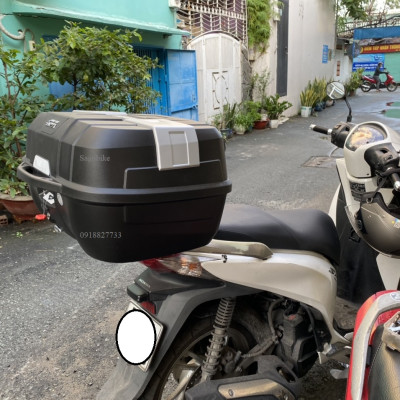 Thùng xe SH 125i, thùng Givi B45NM kèm đế và bộ kit gắn cho SH 125i