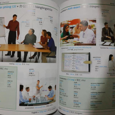 Combo 2 sách Từ điển hình ảnh Tam Ngữ Trung Anh Việt  16000 từ có mp3 nghe qua app– Pons General Reference Visual English Vietnamese Chinese Trilingual Dictionary +Phân tích đáp án các bài luyện dịch Tiếng Trung +DVD tài liệu