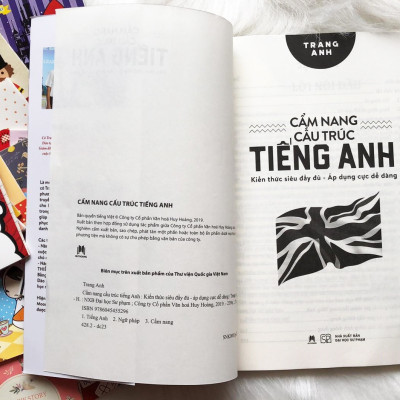 Cẩm Nang Cấu Trúc Tiếng Anh (Trang Anh) - Kèm Sổ Tay Mini Siêu Dễ Thương