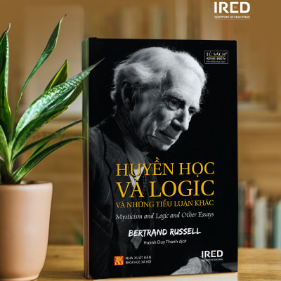 Huyền Học Và Logic và Những Tiểu Luận Khác