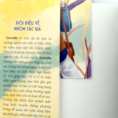 Hồ Sơ Tính Cách 12 Con Giáp - Bí Mật Tuổi Mùi (Tặng Kèm Postcard)