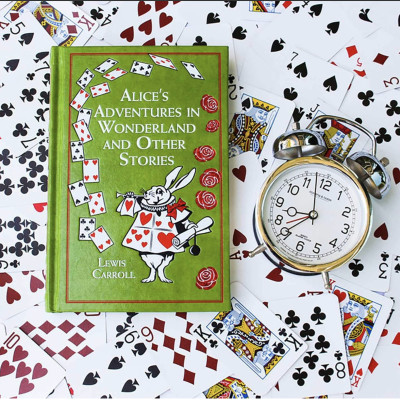 Alice in Wonderland: The Original 1865 Edition With Complete Illustrations By Sir John Tenniel (A Classic Novel of Lewis Carroll)