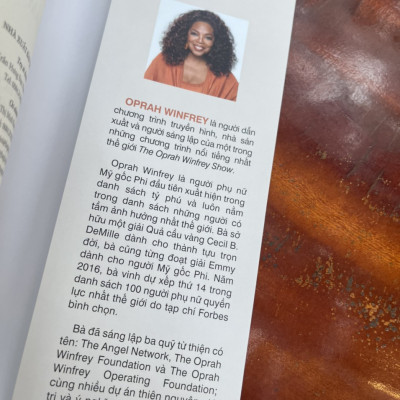 (New York Times Best Seller) CHỮA LÀNH NHỮNG SANG CHẤN TUỔI THƠ - Bác sĩ, Tiến sĩ Bruce D. Perry , Oprah Winfrey - Saigonbooks – Nxb Thế Giới (Bìa mềm)