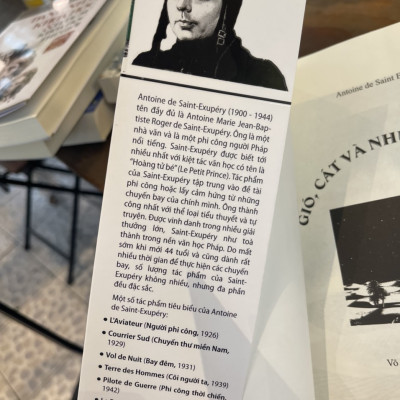 (Giải Grand Prix của Viện hàn lâm Pháp, được xếp vào Top 10 cuốn sách phiêu lưu hay nhất mọi thời đại) (in màu) GIÓ, CÁT VÀ NHỮNG NGÔI SAO - Saint-Exupéry (tác giả Hoàng Tử Bé) – Võ Thị Thu Hảo dịch -Trường Phương – NXB Văn Học