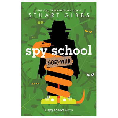 Sách ngoại văn: Spy School Goes Wild