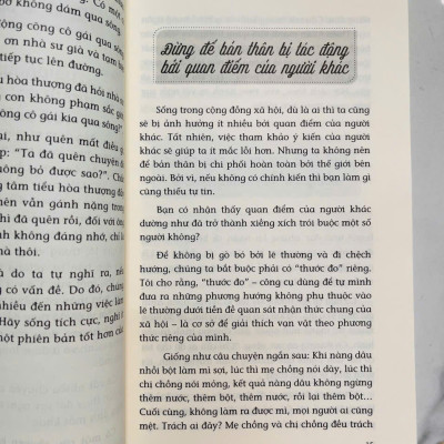 Sách - Bạn Đã Nghĩ Quá Nhiều (VLA)