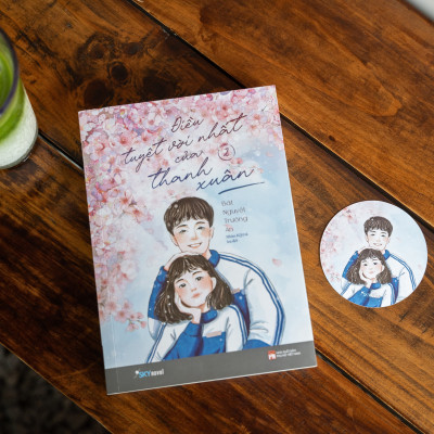 Sách - Bộ Sách Điều Tuyệt Vời Nhất Của Thanh Xuân - Tập 1 + Tập 2 (Bộ 2 Cuốn) - Bản Đặc Biệt - Tặng Kèm 2 Bookmark Bế Khuôn Tròn + 2 Postcard Bồi Cứng Màn Nhũ