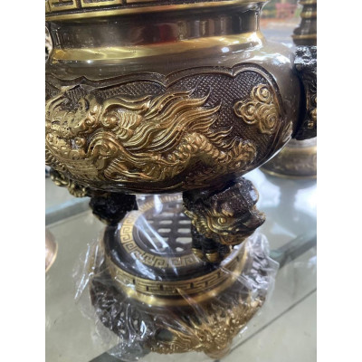 Đỉnh đồng tam sự rcmc cao 50 cm nặng 14 kg chât liêu bằng đông’ bộ thờ cung’ phong thủy