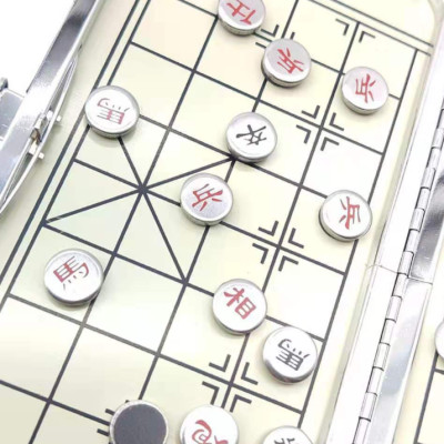 Bàn Cờ Tướng Mini Nam Châm 2 Mặt Tiện Ích, Cờ Tướng Nam Châm Bỏ Túi - Cờ Tướng Bàn Là Hộp Đựng, Bộ cờ tướng mini bỏ túi bằng nam châm, bàn cờ gập gọn 15x16Cm - Hàng chính hãng dododios