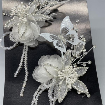 Cài tóc cô dâu hoa hồng voan đính bướm mẫu mới t8/2024