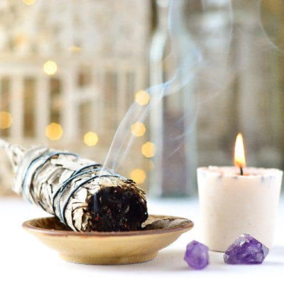 Combo 1 thanh palo santo và bó Charkra 7 mầu Thanh tẩy nhà cửa (Combo số 9)