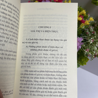 THUYẾT GIÁ TRỊ – Paul Cesari – Trường Phương Books – NXB Tri Thức