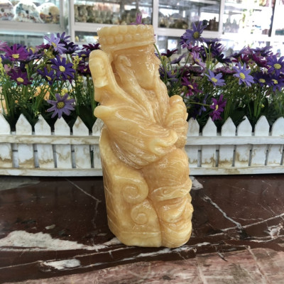 Tượng ông Thần Tài kim tiền, thần phát cầm thỏi vàng kim nguyên bảo mang lại may mắn tài lộc đá ngọc hoàng long đặt bàn thờ thần tài - Cao 20 cm