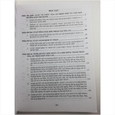 Sách Cẩm Nang Công Tác Tổ Chức Tòa Án - Luật Hòa Giải, Đối Thoại Tại Tòa Án - Luật Giám Định Tư Pháp Và Các Quy Định Mới Nhất Của Tòa Án Nhân Dân - V1796D