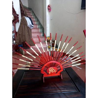 Bộ đũa thờ hình cánh quạt chân đế và 10 đôi đũa bằng gỗ hương