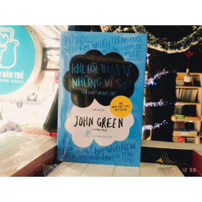 Sách - Khi Lỗi Thuộc Về Những Vì Sao