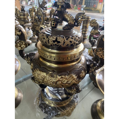Đỉnh đồng tam sự rcmc cao 50 cm nặng 14 kg chât liêu bằng đông’ bộ thờ cung’ phong thủy