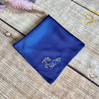 Khăn Tay Lụa Thêu Mã Đáo Thành Công, Khăn Tay Cho Nam