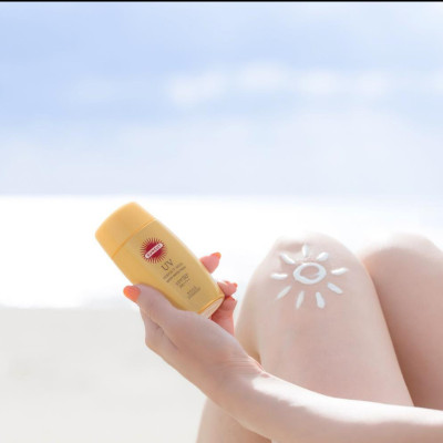 Kem Chống Nắng Kosé Suncut UV Essence Super Water Proof (60 G)