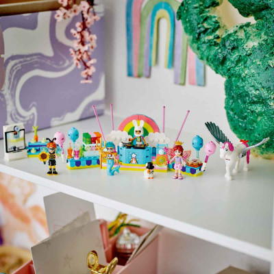 LEGO FRIENDS 42661 Đồ Chơi Lắp Ráp Tiệc Hóa Trang Chủ Đề Kỳ Lân Và Tiên (261 chi tiết)