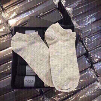 Tất Nam Chống Thối Cổ Ngắn 10 Đôi - Tặng 1 lọ tinh dầu Quế