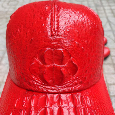 Nón mũ Da cá sấu Đỏ tươi đẹp nổi bật!