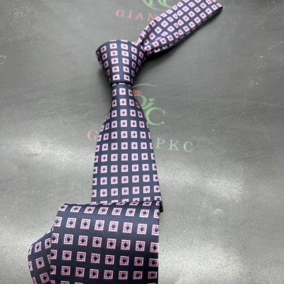 Cà vạt nam trung niên 8cm màu tím Giangpkc Tp HCM