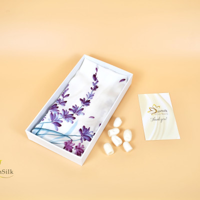 Khăn Lụa Vuông Vẽ Hoa Lavender SenSilk – Vietnam Gift