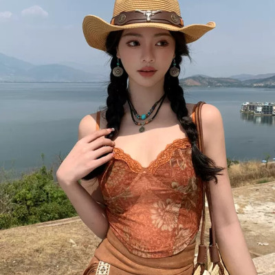 Nón mũ cói cao bồi phong cách Hàn Quốc dành cho cả nam và nữ. Thiết kế đẹp, màu trắng kem nâu nhạt nâu dậm. Kiểu dáng gập gọn tiện lợi.    * Sản phẩm mang phong cách Hàn Quốc Dona25060101