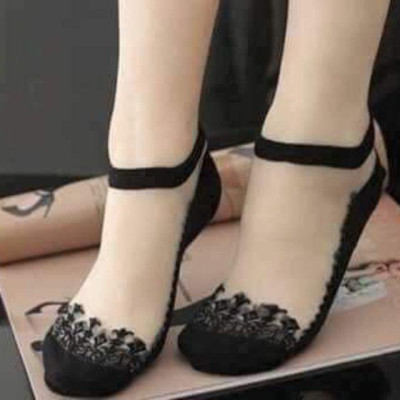 Tất ren công chúa