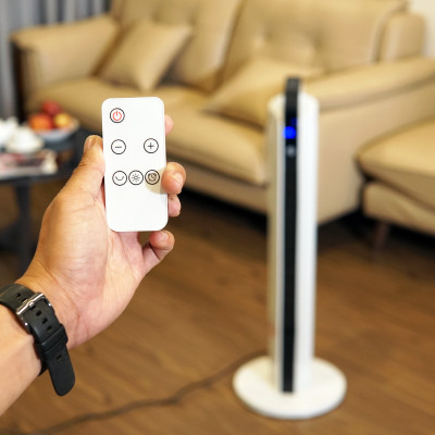 Máy sưởi gốm không khô da nhập khẩu FUJIHOME FH2000 điều khiển từ xa, quạt sưởi ấm mini hẹn giờ, tự động ngắt ,không phát sáng, không đốt oxi- Hàng nhập khẩu