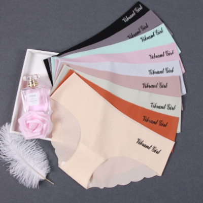 Set 05 Quần Lót Nữ Su Đúc Viền Lượn Sóng Siêu Mềm Mát Không Đường May (giao màu ngẫu nhiên)