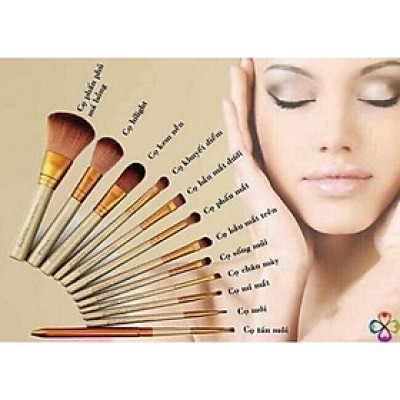 Hộp  cọ trang điểm 12 món .lông mịn ,mềm đa năng trang điểm ,kèm hộp thiếc cho chị em làm đẹp