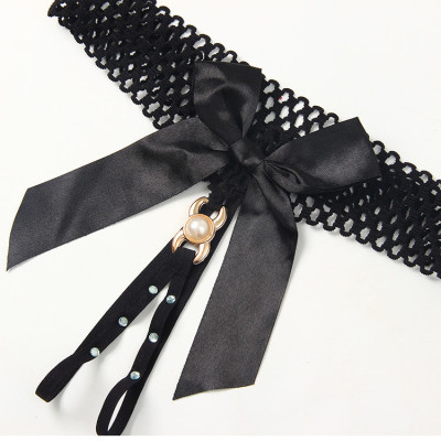 Quần lót lọt khe cạp lỗ hở đáy gắn nơ to quyến rũ