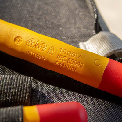 BỘ 7 CỜ LÊ VÒNG CÁCH ĐIỆN TOTAL THKISPA0702 - HÀNG CHÍNH HÃNG