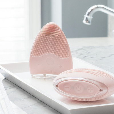 Máy rửa mặt và đẩy dưỡng chất USA Silicone kháng khuẩn , HoMedics FAC-310 nhập khẩu USA