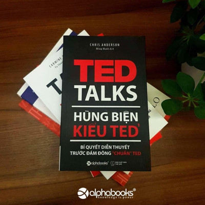 Sách Hùng biện kiểu TED 1 - Bí quyết diễn thuyết trước đám đông "chuẩn" TED - Alphabooks - BẢN QUYỀN