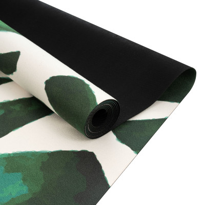 Thảm tập yoga du lịch cao cấp chính hãng Yvonne dày 1,5mm gấp gọn, bề mặt nhám, siêu bám, ưa mồ hôi, dễ vệ sinh, chất liệu cao su tự nhiên, kích thước 183cm x 66cm, nặng 1,2kg, foldable travel yoga mat with best grip,  anti-slipping surface