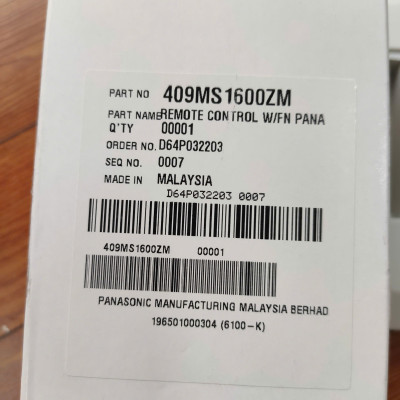 Điều khiển quạt treo tường Panasonic F409M chính hãng (tặng kèm 2 Pin) - Hàng chính hãng