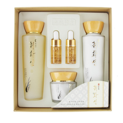 Kem dưỡng trắng, phục hồi và tái tạo da, chống lão hóa CHWI HWA SEON BO YANG CREAM (60g) - Hàng chính hãng