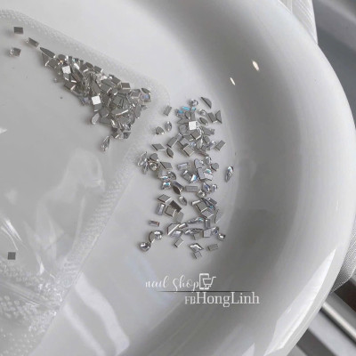 Set 100 Viên Đá Khối Hạt Thóc Hạt Gạo Chân Bằng, Chân Nhọn Lấp Lánh Chân Vàng Size Mini Cao Cấp Làm Nail Siêu Sáng Đẹp Đính Móng Nữ Women