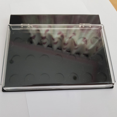 Bảng son rỗng đựng má hồng, phấn mắt, son môi 21 ô rỗng có nắp đậy chống bụi bẩn 