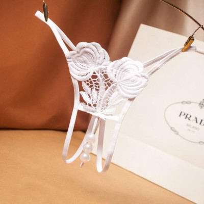 Quần lọt khe quyến rũ nữ có hạt