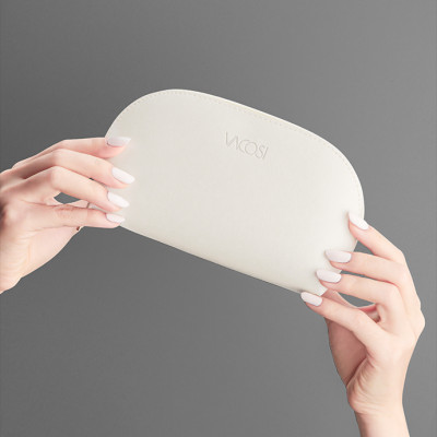 Bộ Cọ Du Lịch 8 Cây & Ví Trang Điểm VACOSI SISTERLAND BRUSH SET - BC31