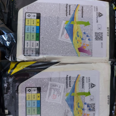 Bộ quần áo phòng dịch deltaplus DT117