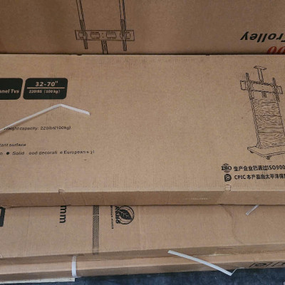 Khung Treo Tivi Di Động T60 (Tối Đa 70 inch) – Giải Pháp Linh Hoạt Cho Phòng Học, Studio, Văn Phòng - Hàng nhập khẩu