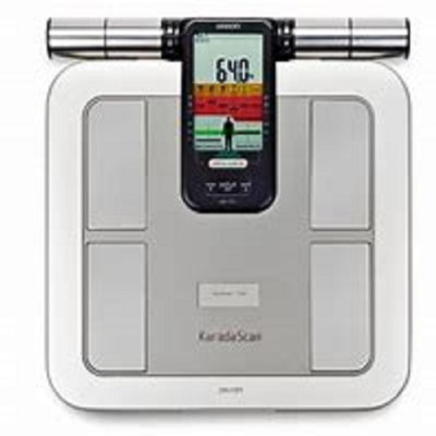 Máy cân đo lượng mỡ cơ thể Omron HBF-375 đo tuổi sinh học, lượng mỡ dưới da và tỷ lệ cơ xương