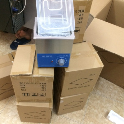 Bể rửa siêu âm GTsonic 1,3 lit– thiết bị làm sạch chuyên nghiệp, loại bỏ dầu mỡ và bụi bẩn nhanh chóng, ứng dụng rộng rãi từ trang sức đến dụng cụ công nghiệp