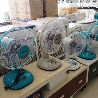 Quạt điện Senko để bàn tiện lợi cao cấp B1216 màu ngẫu nhiên - Hàng Chính Hãng