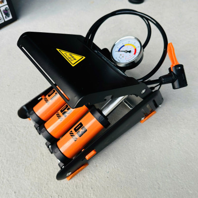 Bơm đạp chân xe đạp xe máy KAPUSI 3 ống xilanh bền đẹp - màu cam đen